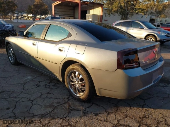 2006 Dodge Charger R/T with VIN 2B3KA53H26H361580, listed as a IAAI auction lot 40874293 with 239,930 mi miles. Bid and sale history available at carsss.com. Image 3.