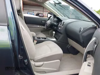 2013 Nissan Rogue S with VIN JN8AS5MTXDW026841, listed as a IAAI auction lot 41910527 with Not Provided miles and . Bid and sale history available at carsss.com. Image 5.