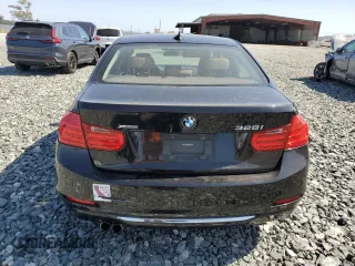 2013 BMW 3 Series 328i xDrive z VIN WBA3B5C54DF597780, wystawiony jako Copart lot #60800255 z przebiegiem Nie podano mil oraz Szkoda całkowita • Salvage title. Historia ofert i sprzedaży dostępna na DreamBid. Obrazek 6.