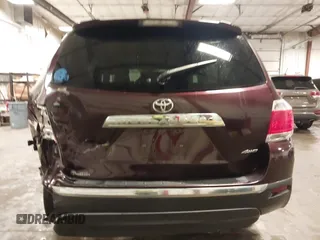 2013 Toyota Highlander Limited with VIN 5TDDK3EH0DS273650, listed as a IAAI auction lot 42488316 with 256,774 mi miles and . Bid and sale history available at DreamBid. Image 16.
