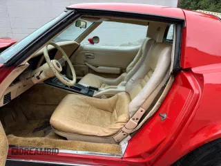 1979 Chevrolet Corvette with VIN 1Z87895421529, listed as a Copart auction lot 64693735 with 49,882 mi miles and Salvage title. Bid and sale history available at DreamBid. Image 6.