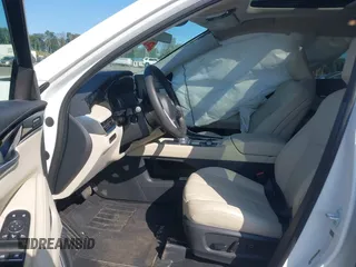 2024 Infiniti QX60 Pure with VIN 5N1DL1ES8RC357555, listed as a IAAI auction lot 42571285 with 8,557 mi miles and . Bid and sale history available at DreamBid. Image 5.
