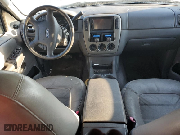 2005 Ford Explorer XLT z VIN 1FMZU63W25UA62588, wystawiony jako Copart lot #68111864 z przebiegiem Nie podano mil oraz Nie do naprawy • Non repairable. Historia ofert i sprzedaży dostępna na DreamBid. Obrazek 8.