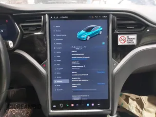 2018 Tesla Model S 75D with VIN 5YJSA1E24JF257817, listed as a IAAI auction lot 41960439 with 61,971 mi miles and . Bid and sale history available at DreamBid. Image 17.