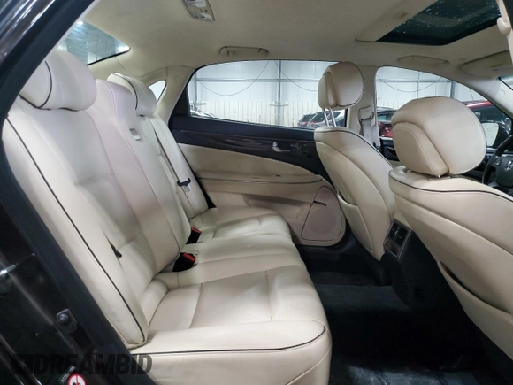 2014 Hyundai Equus Signature with VIN KMHGH4JH6EU082783, listed as a Copart auction lot 46355515 with 108,619 mi miles and Salvage Title. Bid and sale history available at DreamBid. Image 10.