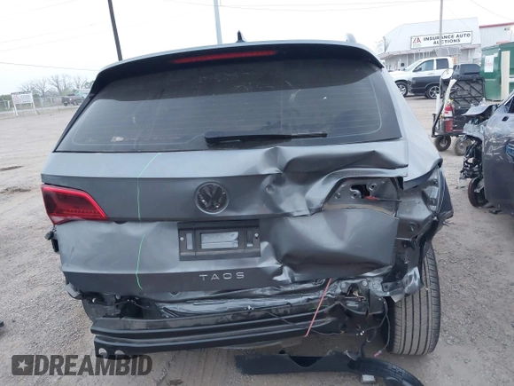 2024 Volkswagen Taos S с VIN 3VV5X7B26RM078934, выставлен на аукционе IAAI как лот 41802423 с пробегом 12 233 миль миль и . История ставок и продаж доступна на DreamBid. Изображение 17.