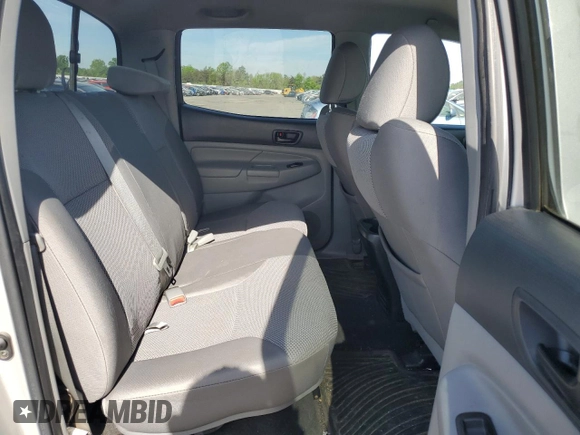 2013 Toyota Tacoma with VIN 5TFLU4EN7DX073036, listed as a Copart auction lot 52871485 with 114,809 mi miles and Salvage Title. Bid and sale history available at DreamBid. Image 10.