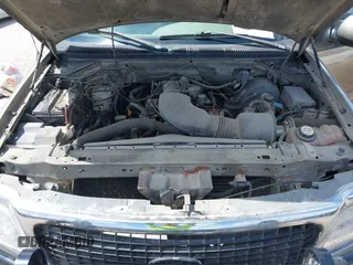 2003 Ford F-150 XLT with VIN 1FTRW08653KA87935, listed as a IAAI auction lot 42101353 with 1 mi miles. Bid and sale history available at carsss.com. Image 10.