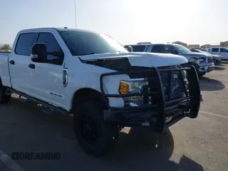 2017 Ford F-250 Lariat with VIN 1FT7W2BT8HEE20684, listed as a IAAI auction lot 41726253 with 90,898 mi miles and . Bid and sale history available at DreamBid. Image 6.