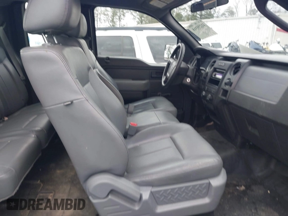 2013 Ford F-150 XL with VIN 1FTEX1CM5DFB69715, listed as a IAAI auction lot 41259318 with 176,916 mi miles. Bid and sale history available at carsss.com. Image 5.