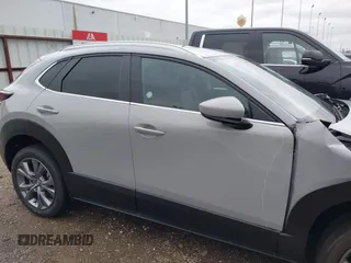 2025 Mazda CX-30 S Preferred with VIN 3MVDMBCM7SM771411, listed as a IAAI auction lot 41290560 with 4 mi miles and . Bid and sale history available at DreamBid. Image 14.