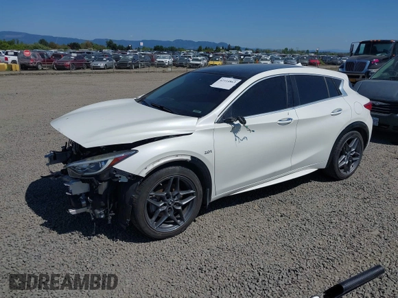 2018 Infiniti QX30 with VIN SJKCH5CPXJA043359, listed as a IAAI auction lot 42114863 with 64,172 mi miles. Bid and sale history available at carsss.com. Image 18.