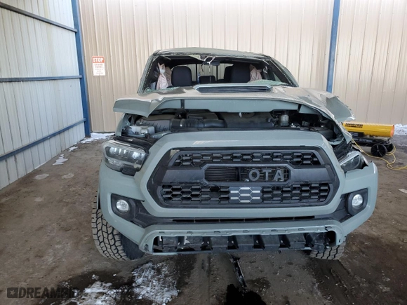 2023 Toyota Tacoma 4WD SR with VIN 3TMCZ5AN5PM538629, listed as a Copart auction lot 41925845 with 30,672 mi miles and Salvage Title. Bid and sale history available at carsss.com. Image 5.