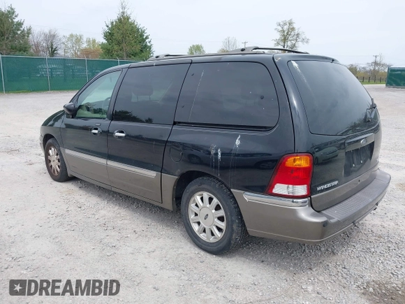 2001 Ford Windstar LTD with VIN 2FMDA58451BB03770, listed as a IAAI auction lot 42019738 with 209,452 mi miles and . Bid and sale history available at carsss.com. Image 3.