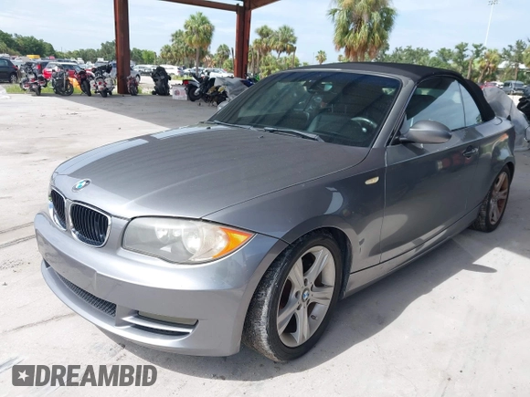 2009 BMW 1 Series 128i with VIN WBAUL73509VJ75662, listed as a IAAI auction lot 42639936 with 96,542 mi miles and . Bid and sale history available at DreamBid. Image 2.
