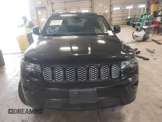 2018 Jeep Grand Cherokee Laredo E with VIN 1C4RJFAG4JC298393, listed as a IAAI auction lot 42073426 with 145,386 mi miles. Bid and sale history available at carsss.com. Image 11.