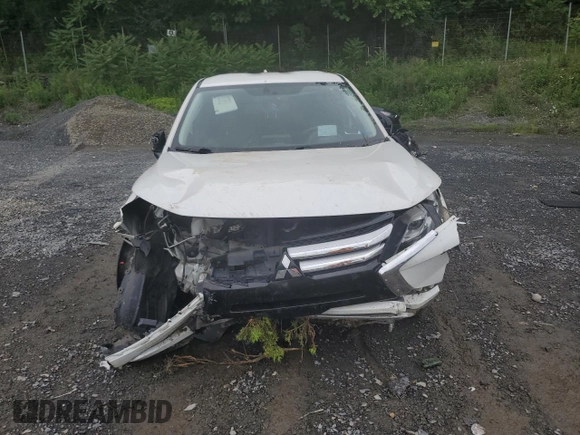 2018 Mitsubishi Eclipse Cross SE with VIN JA4AT5AA3JZ045103, listed as a Copart auction lot 61538335 with 154,469 mi miles and Salvage title. Bid and sale history available at DreamBid. Image 5.