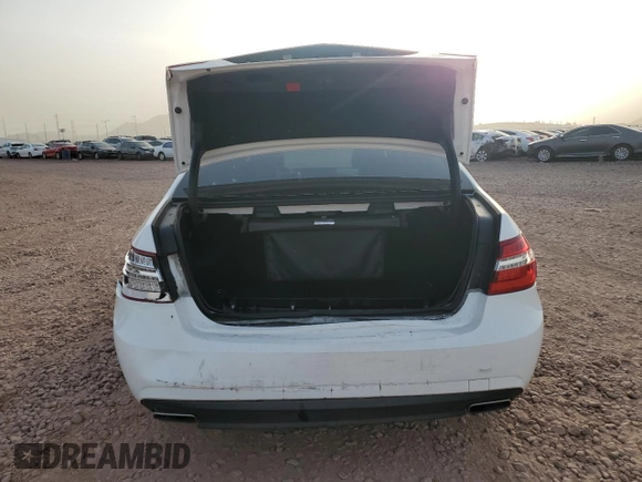 2013 Mercedes-Benz E 350 Luxury z VIN WDDHF5KB4DA721716, wystawiony jako Copart lot #58813455 z przebiegiem 48 933 mil mil oraz Szkoda całkowita • Salvage title. Historia ofert i sprzedaży dostępna na DreamBid. Obrazek 6.