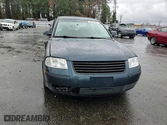 2004 Volkswagen Passat GL with VIN WVWMD63B74P192522, listed as a Copart auction lot 84493224 with 137,689 mi miles and Salvage title. Bid and sale history available at DreamBid. Image 11.