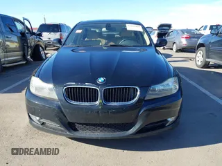 2011 BMW 3 Series 328i with VIN WBAPH7G57BNM54430, listed as a IAAI auction lot 41851093 with 188,291 mi miles. Bid and sale history available at carsss.com. Image 12.