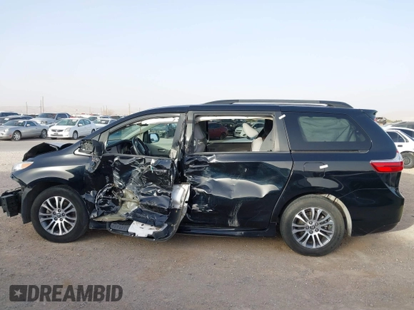 2019 Toyota Sienna XLE Auto Access Seat with VIN 5TDYZ3DCXKS986393, listed as a IAAI auction lot 41451840 with 93,424 mi miles. Bid and sale history available at carsss.com. Image 15.
