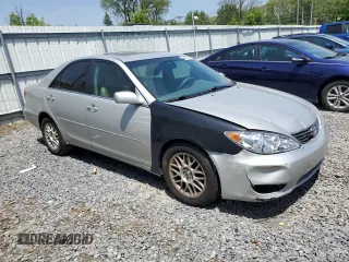 2006 Toyota Camry LE z VIN 4T1BF30K16U630147, wystawiony jako Copart lot #59696815 z przebiegiem 168 727 mil mil oraz Czysty tytuł • Clean title. Historia ofert i sprzedaży dostępna na DreamBid. Obrazek 4.