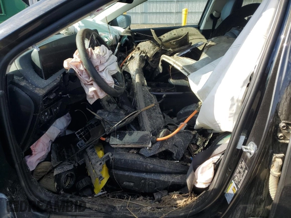 2022 Kia EV6 Wind z VIN KNDC3DLC0N5031485, wystawiony jako Copart lot #54117835 z przebiegiem Nie podano mil oraz Szkoda całkowita • Salvage title. Historia ofert i sprzedaży dostępna na DreamBid. Obrazek 7.