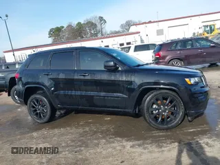 2020 Jeep Grand Cherokee Altitude with VIN 1C4RJFAG2LC199557, listed as a IAAI auction lot 41596467 with 46,443 mi miles. Bid and sale history available at carsss.com. Image 13.