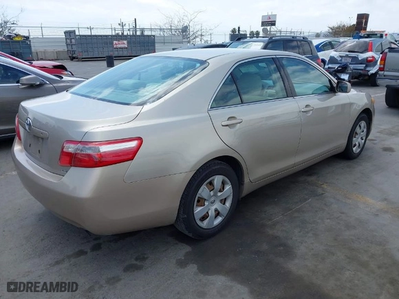2008 Toyota Camry LE with VIN 4T1BE46K78U212761, listed as a IAAI auction lot 42044632 with 102,626 mi miles. Bid and sale history available at carsss.com. Image 4.