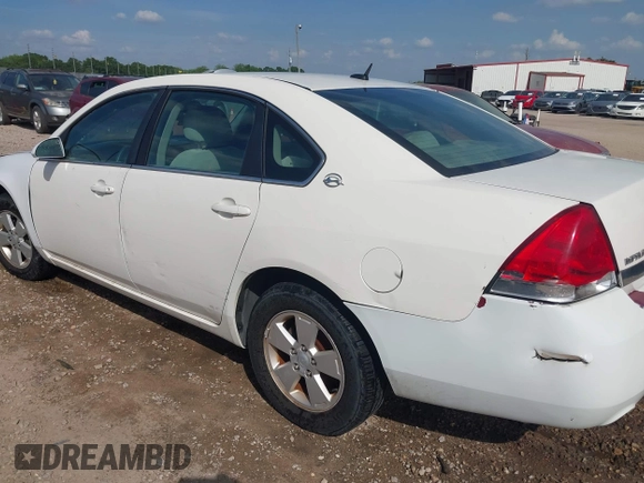 2008 Chevrolet Impala LT with VIN 2G1WT58K181217229, listed as a IAAI auction lot 42181437 with 220,597 mi miles and . Bid and sale history available at DreamBid. Image 6.