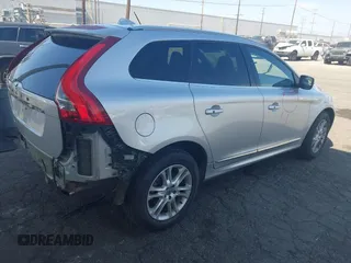 2016 Volvo XC60 T5 Drive-E Premier с VIN YV440MDK2G2836800, выставлен на аукционе IAAI как лот 42386640 с пробегом 101 809 миль миль и . История ставок и продаж доступна на DreamBid. Изображение 4.