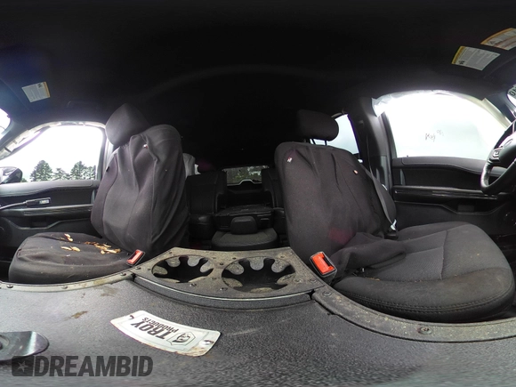 2020 Ford Expedition XL с VIN 1FMJU1FT8LEA72065, выставлен на аукционе IAAI как лот 42202063 с пробегом Не указан миль и . История ставок и продаж доступна на DreamBid. Изображение 18.