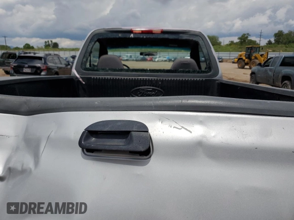 2002 Ford F-150 XL with VIN 1FTRF17242NB04340, listed as a Copart auction lot 58119345 with 218,734 mi miles and Non repairable. Bid and sale history available at DreamBid. Image 10.