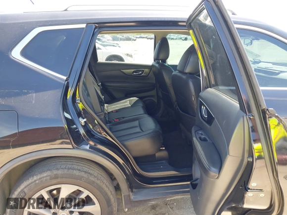 2016 Nissan Rogue SL with VIN 5N1AT2MV8GC879202, listed as a IAAI auction lot 41990985 with 118,198 mi miles and . Bid and sale history available at DreamBid. Image 8.