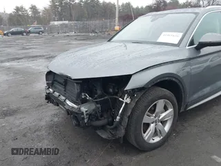 2018 Audi Q5 Premium Plus with VIN WA1BNAFY8J2087305, listed as a IAAI auction lot 41961830 with 128,163 mi miles. Bid and sale history available at carsss.com. Image 6.