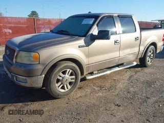 2005 Ford F-150 XLT с VIN 1FTPW12575KF03371, выставлен на аукционе IAAI как лот 41577250 с пробегом 218 892 миль миль и . История ставок и продаж доступна на DreamBid. Изображение 2.