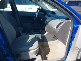 2010 Ford Focus SES with VIN 1FAHP3GN8AW165221, listed as a IAAI auction lot 41864224 with 148,785 mi miles. Bid and sale history available at carsss.com. Image 5.