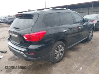 2020 Nissan Pathfinder S with VIN 5N1DR2AN5LC646694, listed as a IAAI auction lot 41472219 with 77,062 mi miles. Bid and sale history available at carsss.com. Image 4.
