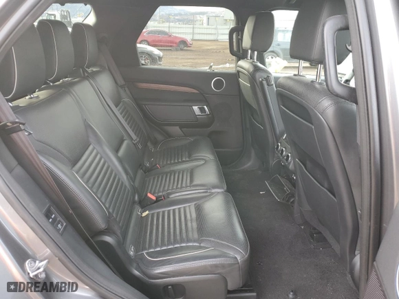 2017 Land Rover Discovery HSE with VIN SALRRBBK4HA013405, listed as a Copart auction lot 84048494 with 93,502 mi miles and Salvage Title. Bid and sale history available at carsss.com. Image 11.
