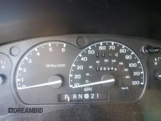 2000 Ford Explorer Eddie Bauer z VIN 1FMZU74E6YUB37521, wystawiony jako Copart lot #85994294 z przebiegiem 126 348 mil mil oraz Szkoda całkowita • Salvage title. Historia ofert i sprzedaży dostępna na DreamBid. Obrazek 9.