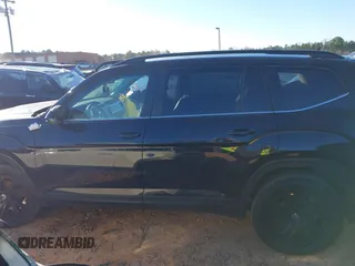 2023 Volkswagen Atlas SE with VIN 1V2JR2CA1PC532665, listed as a IAAI auction lot 41698530 with 40,862 mi miles and . Bid and sale history available at DreamBid. Image 14.