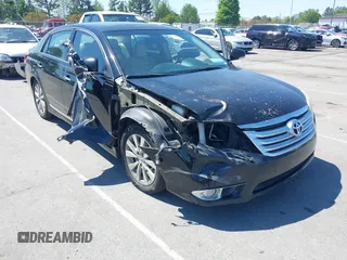 2011 Toyota Avalon with VIN 4T1BK3DB2BU404537, listed as a IAAI auction lot 41989468 with 180,403 mi miles and . Bid and sale history available at carsss.com. Image 6.