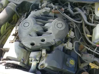 2004 Dodge Intrepid SE z VIN 2B3HD46RX4H620202, wystawiony jako IAAI lot #42517181 z przebiegiem 225 892 mil mil oraz . Historia ofert i sprzedaży dostępna na DreamBid. Obrazek 17.