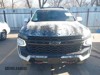 2024 Chevrolet Tahoe Z71 with VIN 1GNSKPKD9RR120410, listed as a IAAI auction lot 41642330 with 26,079 mi miles and . Bid and sale history available at DreamBid. Image 6.