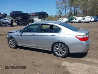2015 Honda Accord Sport with VIN 1HGCR2F52FA029201, listed as a IAAI auction lot 42135014 with 203,855 mi miles and . Bid and sale history available at DreamBid. Image 14.