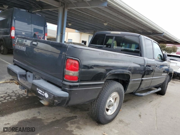 1999 Dodge Ram 1500 with VIN 1B7HC13Z7XJ645761, listed as a Copart auction lot 44845845 with 118,093 mi miles and Clean Title. Bid and sale history available at carsss.com. Image 3.
