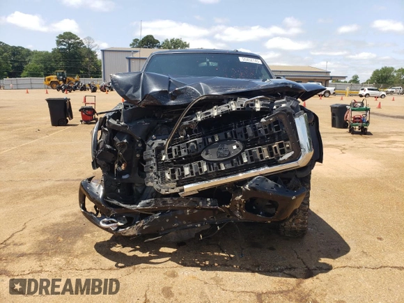2012 Ford F-250 XL z VIN 1FT7W2BT4CEB21475, wystawiony jako Copart lot #55452145 z przebiegiem 262 087 mil mil oraz Szkoda całkowita • Salvage title. Historia ofert i sprzedaży dostępna na DreamBid. Obrazek 5.
