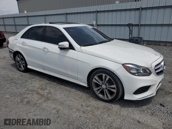 2014 Mercedes-Benz E 350 Sport with VIN WDDHF5KB0EB059922, listed as a Copart auction lot 60496045 with Not provided miles and Salvage title. Bid and sale history available at DreamBid. Image 4.