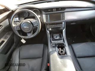 2017 Jaguar XF 35t Premium with VIN SAJBJ4BV1HCY30830, listed as a Copart auction lot 83018134 with 86,534 mi miles and Salvage Title. Bid and sale history available at carsss.com. Image 8.