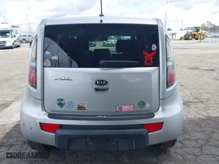 2011 Kia Soul + with VIN KNDJT2A22B7706579, listed as a IAAI auction lot 41921442 with 162,383 mi miles. Bid and sale history available at carsss.com. Image 16.